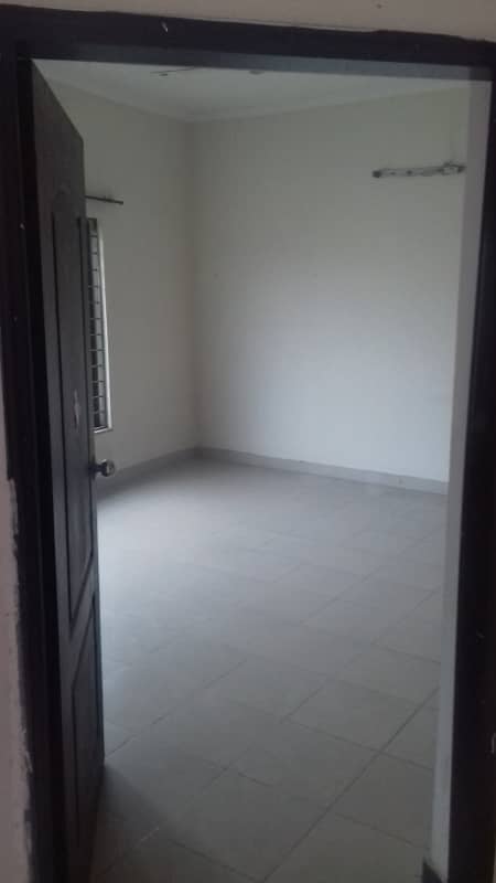 Haider Design 10 Marla 4 Bedrooms with basement House For Sale Sector-C Askari-10 Lahore 20