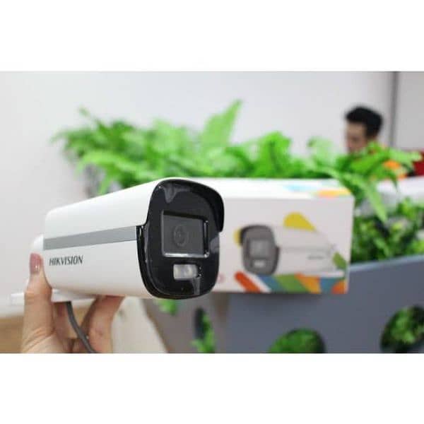 Hikvision audiovideo colourvu DS-2CD2043G0-I 4MP Outdoor Bullet Camera 1