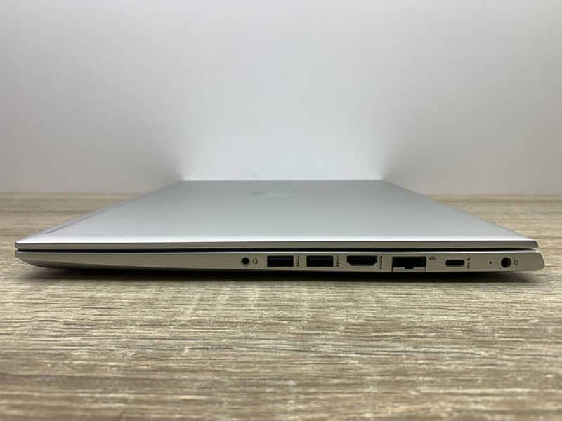 HP ProBook 450 G6 - i5 8th Gen 4