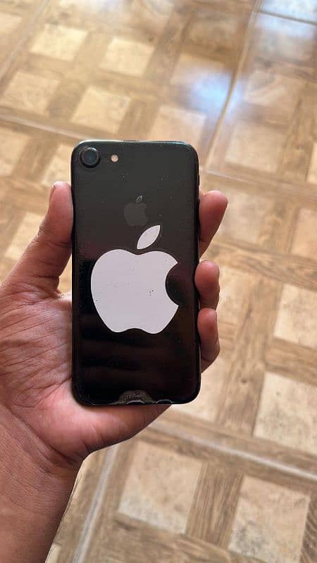 Iphone 7 official PTA approved 128 Gb 0