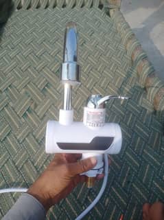 instant hot water gyeser toti for sale