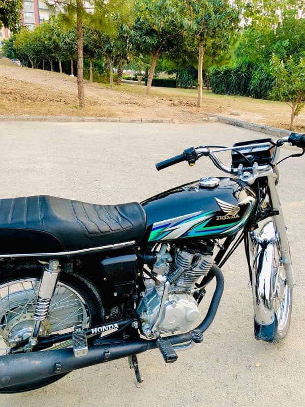 Honda CG 125 Islamabad Number 2022 Model 2