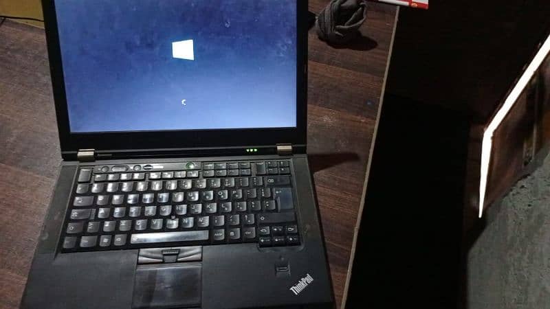 Lenovo t420   4/320 i5 2nd generation ddr3 2