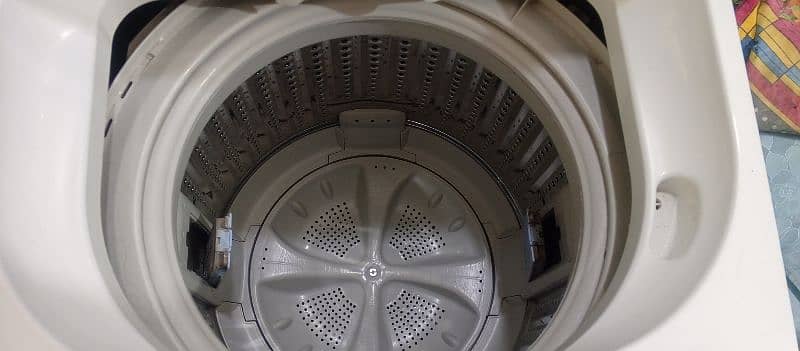 Automatic washing machine 1