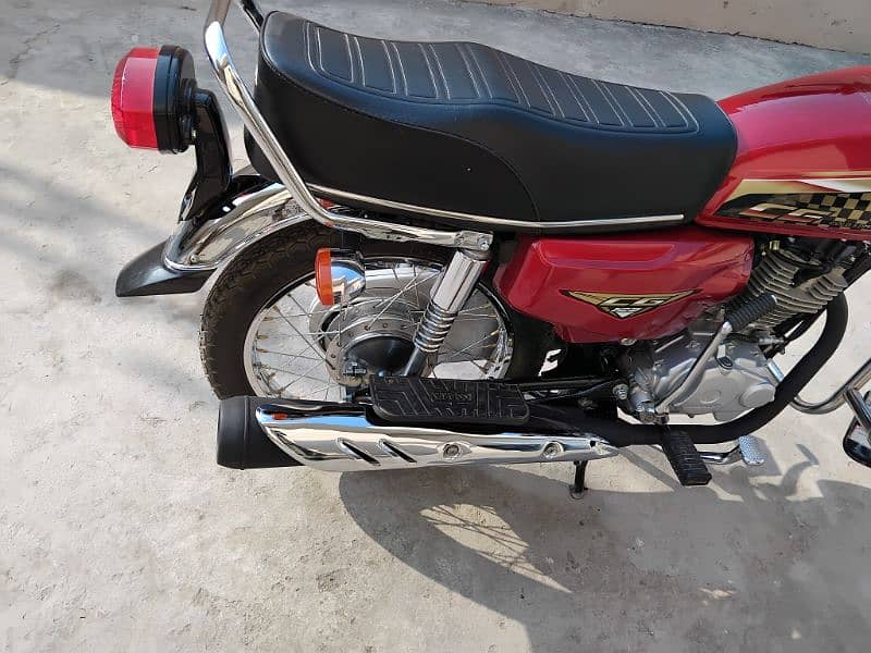 honda 125 special edition 2023 15