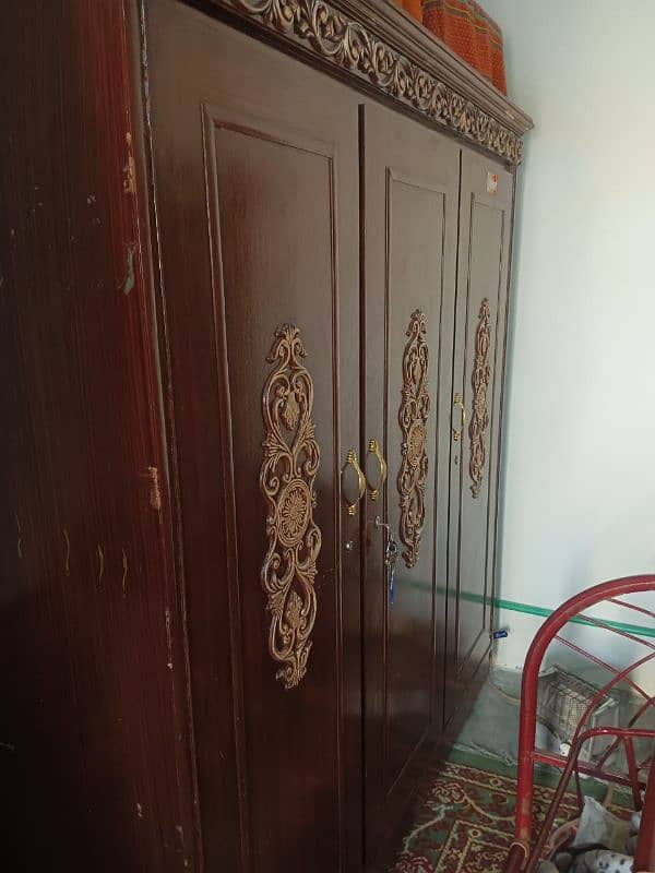 2 Year use Furniture Achi Condition ma ha rbata 03175691665 4