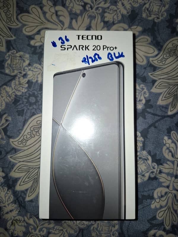 TECNO SPARK 20 PRO PLUS 0