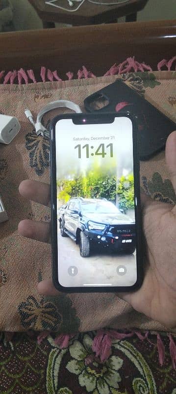 iPhone 11 colour black all ok mobile 2