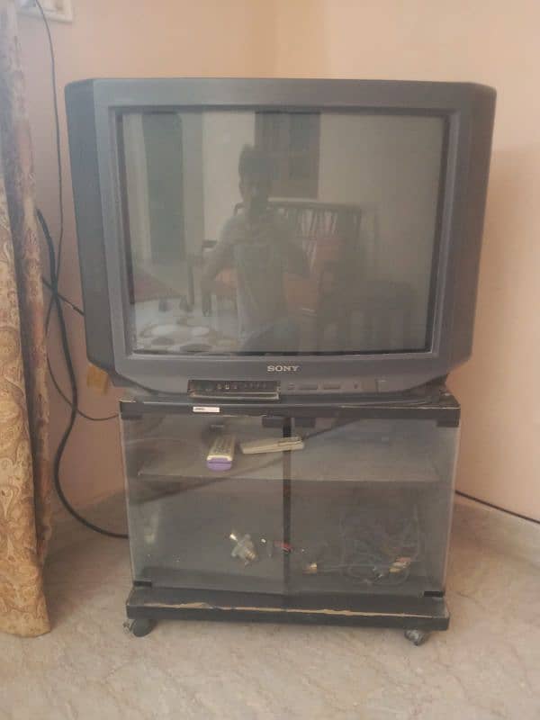 Old Box Sony TV 0