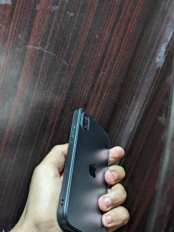 iphone X 64 gb PTA approved  sel. exchange 03262576979 1