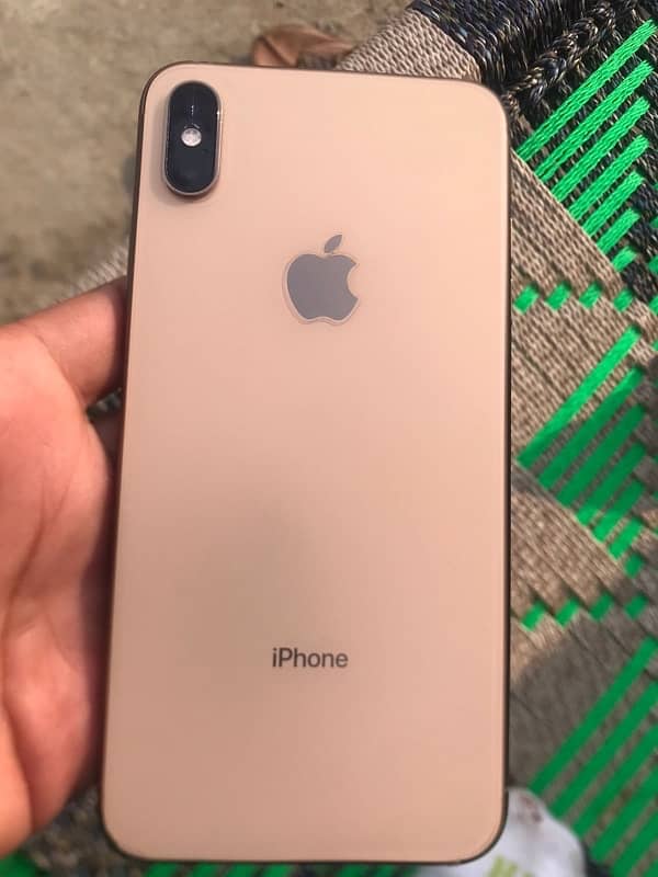 Iphone xsmax 0