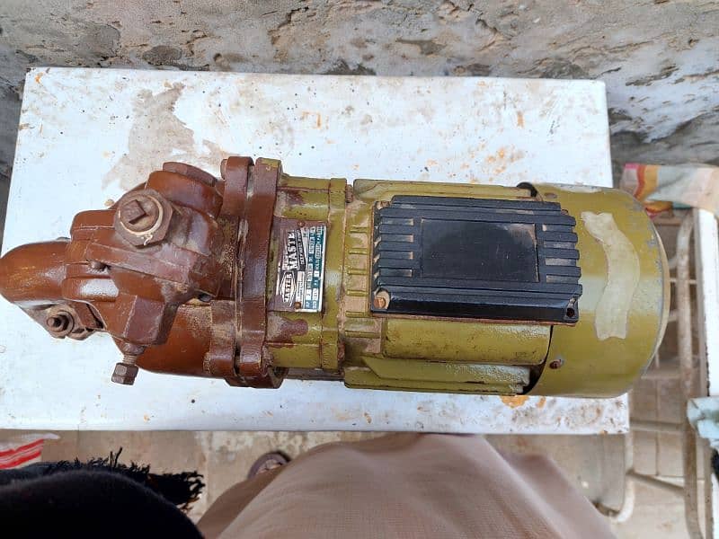 Single Impeller Lal pump pure copper in excellent condition 2