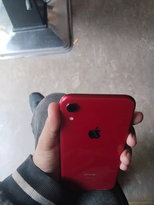 i phone Xr jv 64gb 3