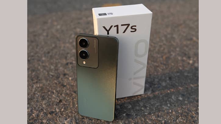 vivo y17s  brand new condition only 2 month used forest green color 1