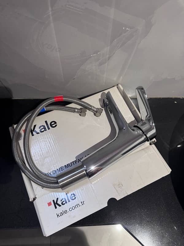 Kale Basin Mixer Tap BRAND NEW 3