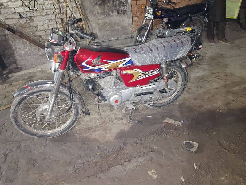 Honda CG125 2020 Model 4