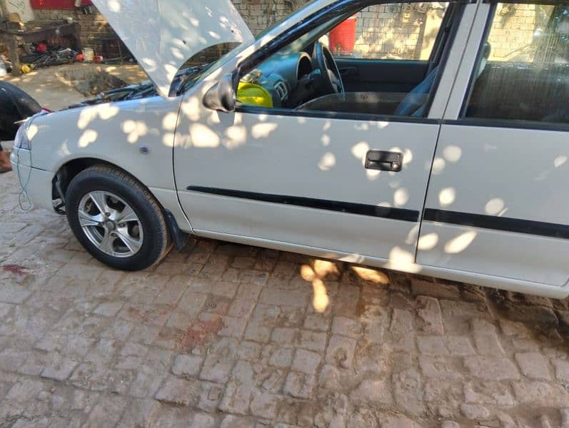 Suzuki Cultus 2011 2