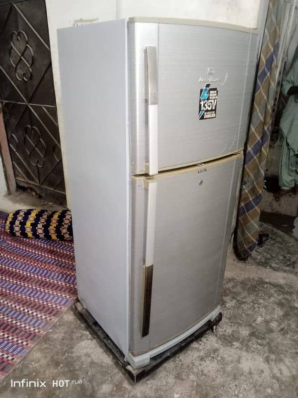 Dawlance Refrigerator Medium Size 03163199021 0