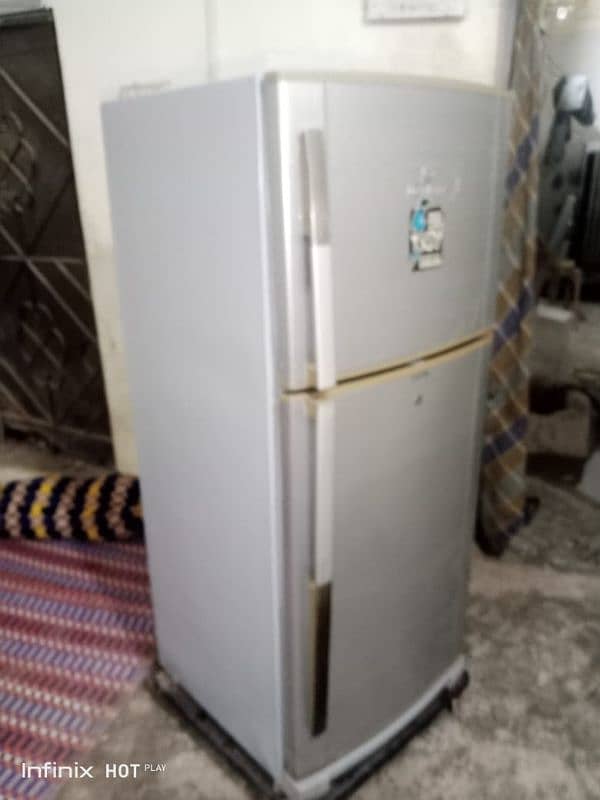 Dawlance Refrigerator Medium Size 03163199021 1