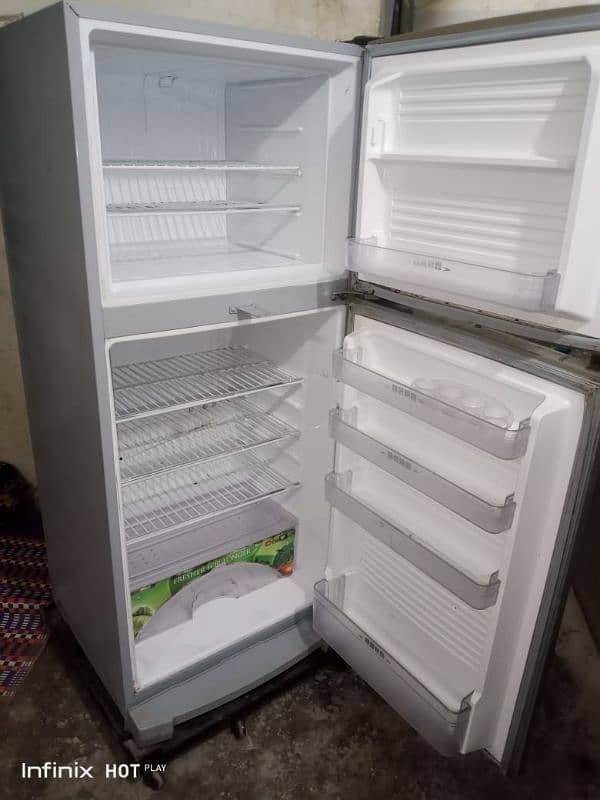 Dawlance Refrigerator Medium Size 03163199021 2