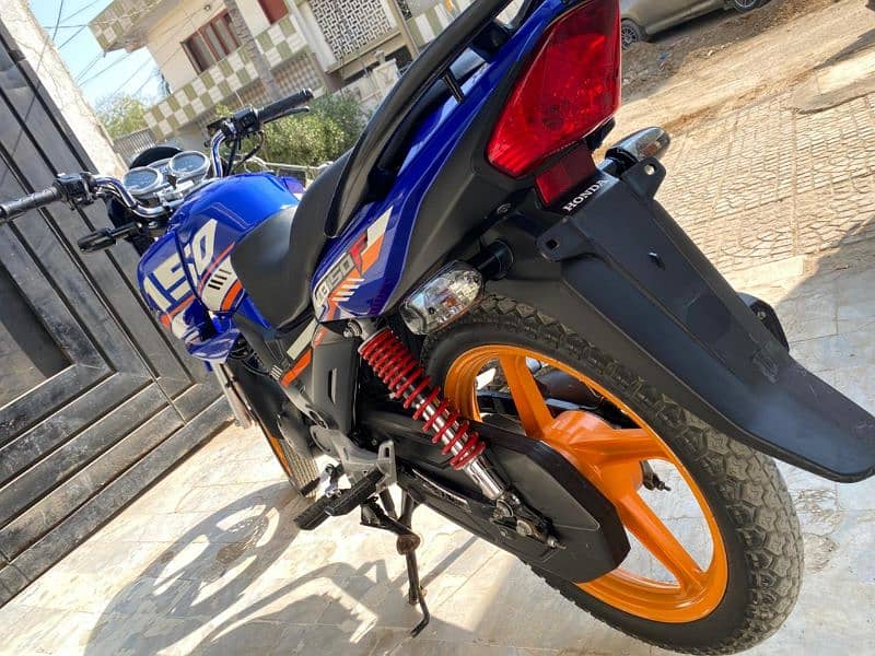 Honda cb 150f se 4000km only 4