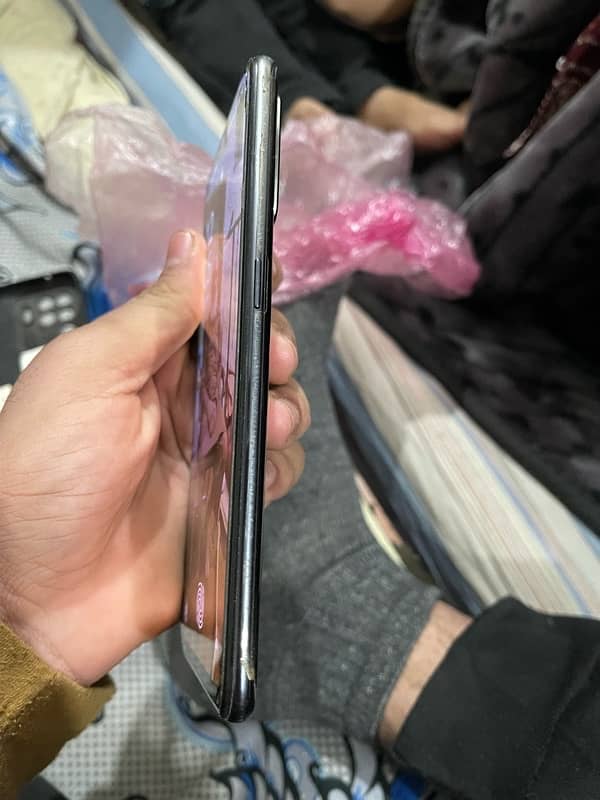 Oppo f19 pro 10/10 1