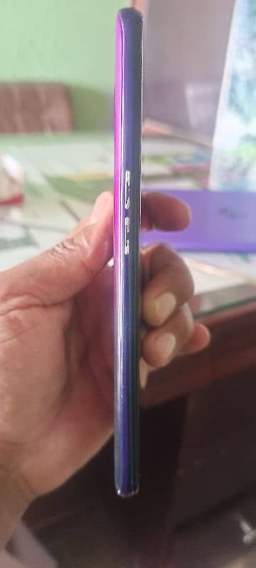 Oppo F11 Pro 3