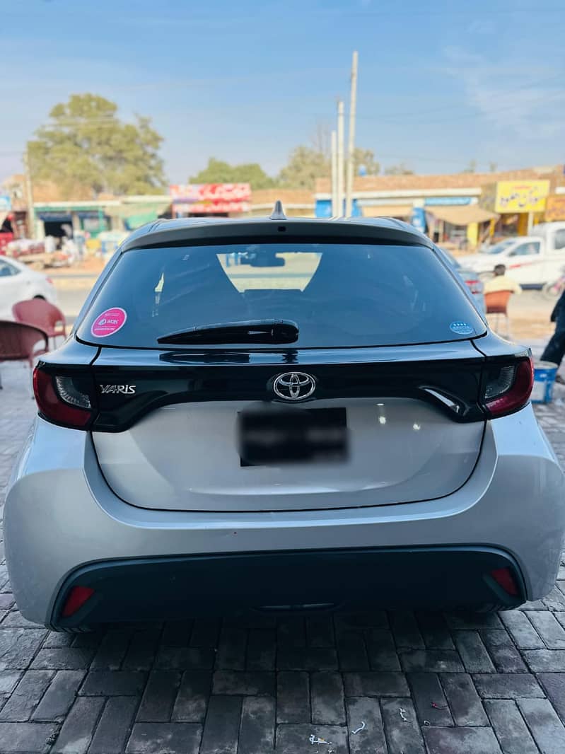 Toyota Yaris 2020 Automatic 3