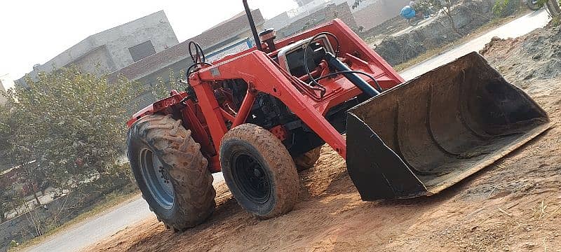 loader Buckt tractor 17