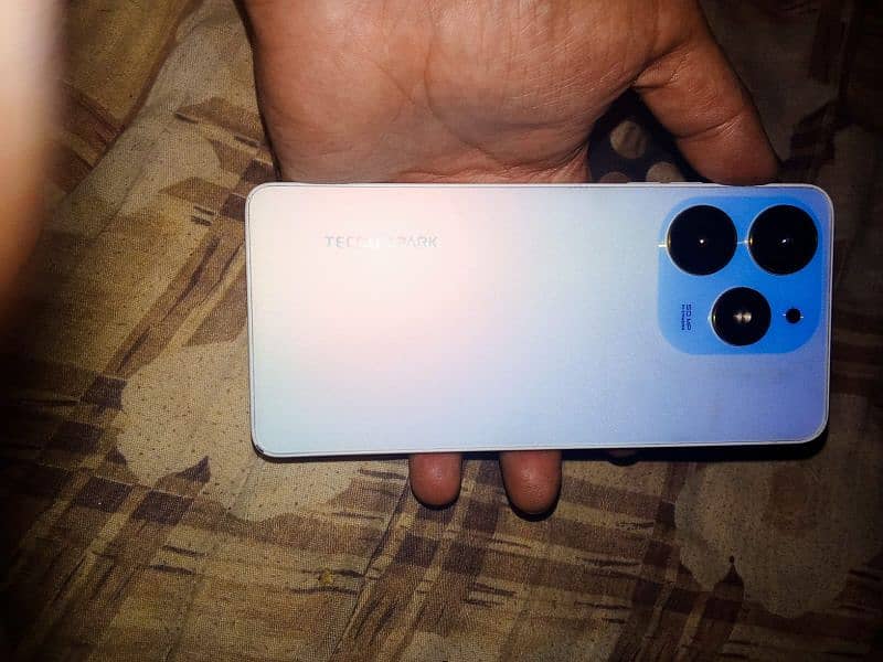 Tecno 10 pro completely Saman 6 128 ram gb camera best hai 3