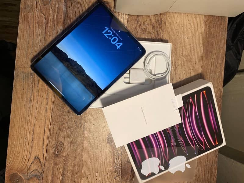 Apple iPad Pro M2 2022/2023 Space Gray![100% Battery Health] 3