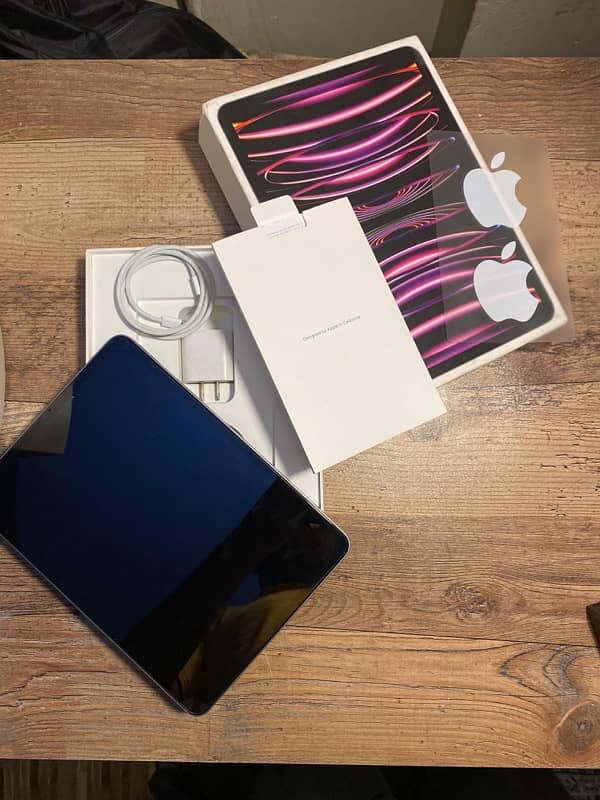 Apple iPad Pro M2 2022/2023 Space Gray![100% Battery Health] 4