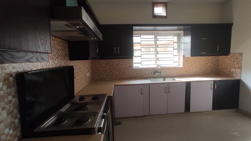 1 Kanal Upper Portion Available For Rent In HBFC 11