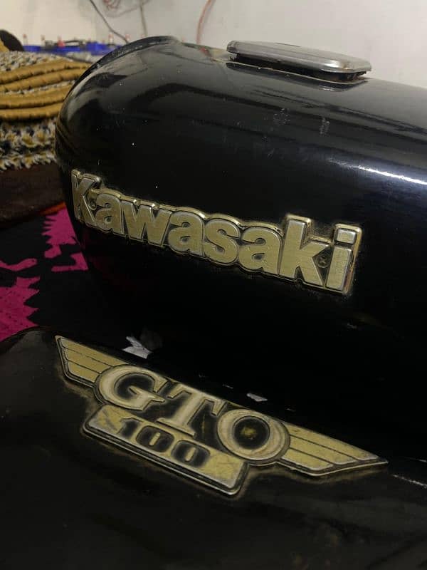 kawasaki gto 100 fuel tank side covers 0