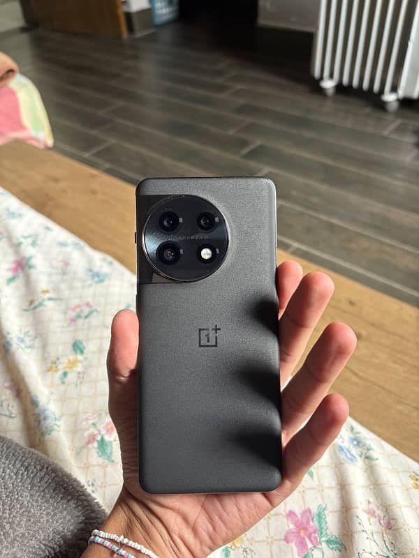 oneplus 11 5g 8/256 6