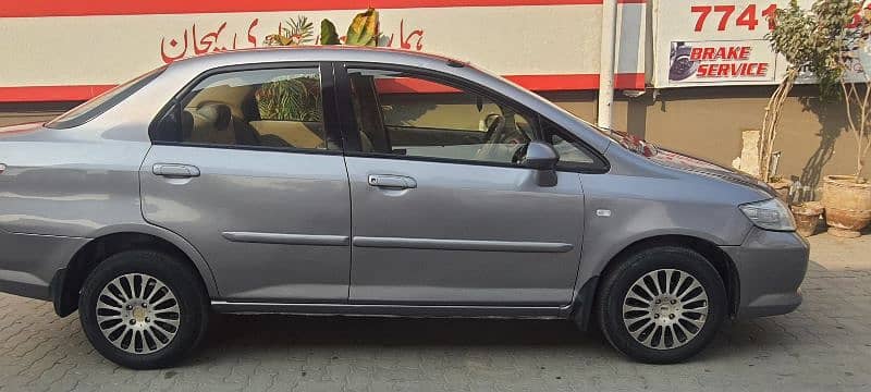 Honda City IDSI 2008 10