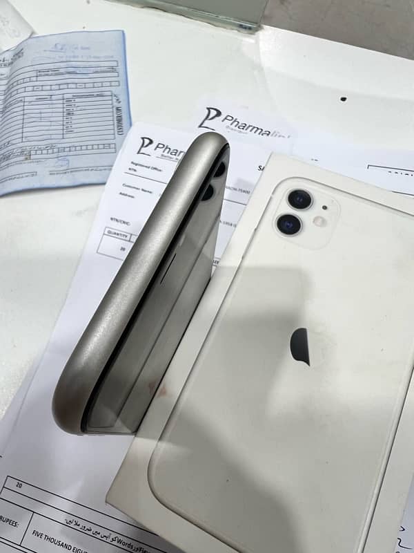 iphone 11 128GB PTA approved 5