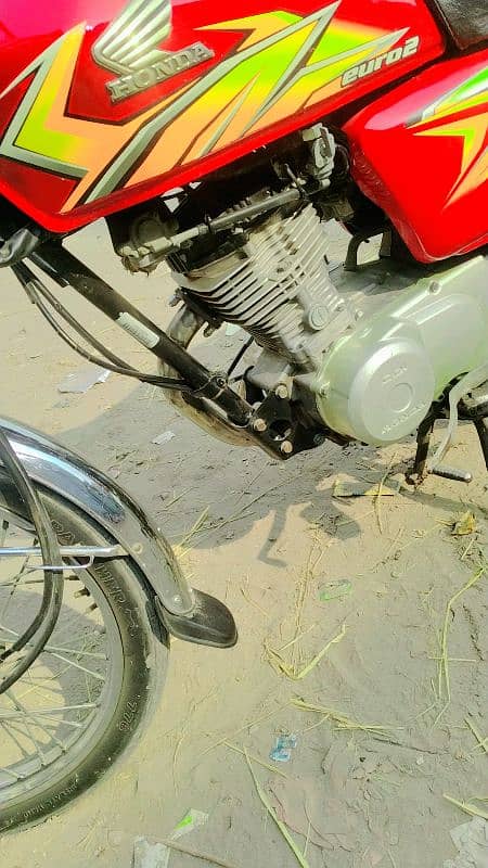 Honda 125 2021 model lush Condition Urgent Sale 7