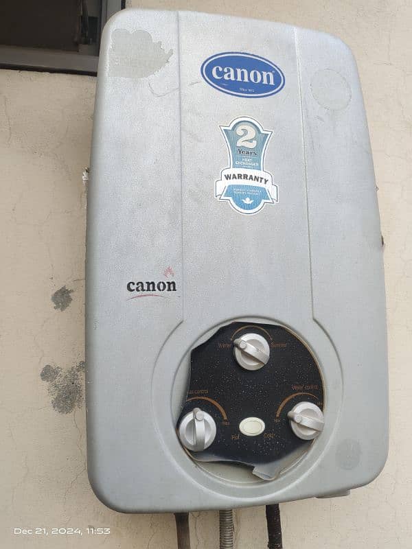 canon 6L instant Geyser 1