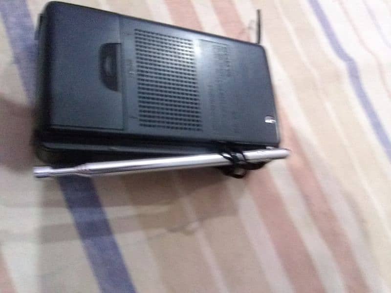 Sony Pocket Radio off Hai band imported item 1