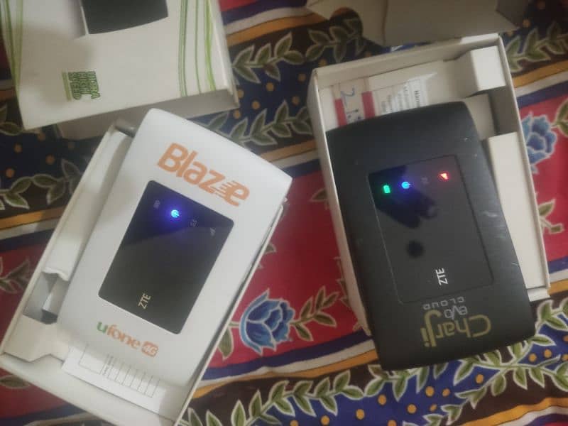 EVO Charji + uphone BLAZE full box 2