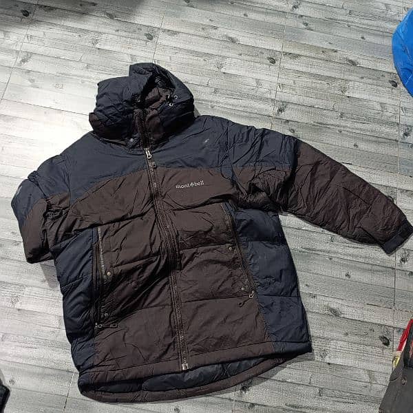 Branded Down Jackets – High-Quality, Warm, and Ultralight 5