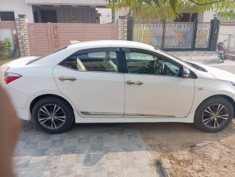 Toyota Corolla Altis 2018 8