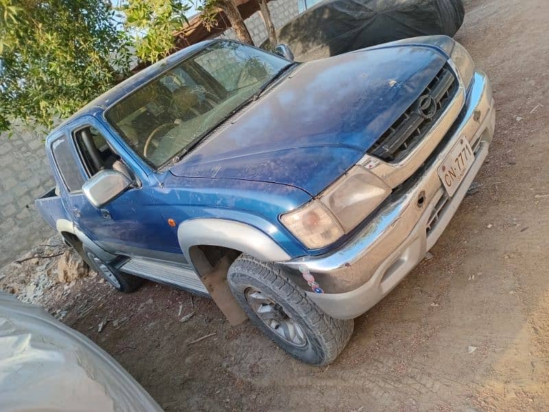 Toyota Hilux 2003 3