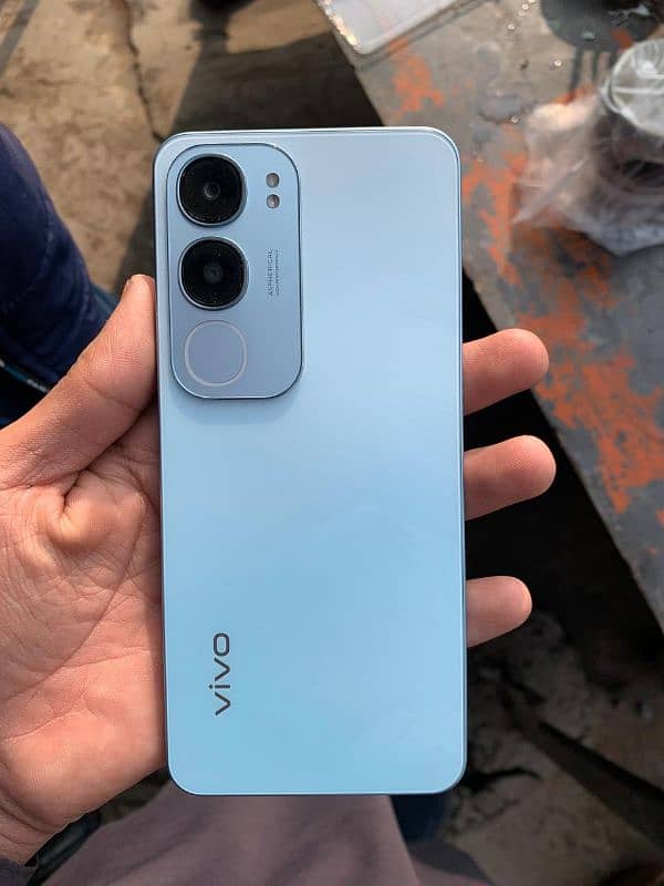 vivo y19s 1