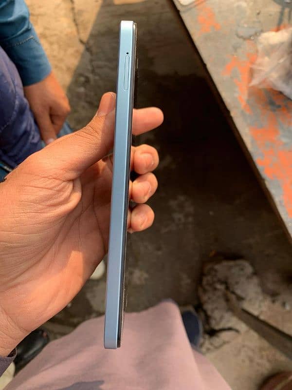 vivo y19s 6