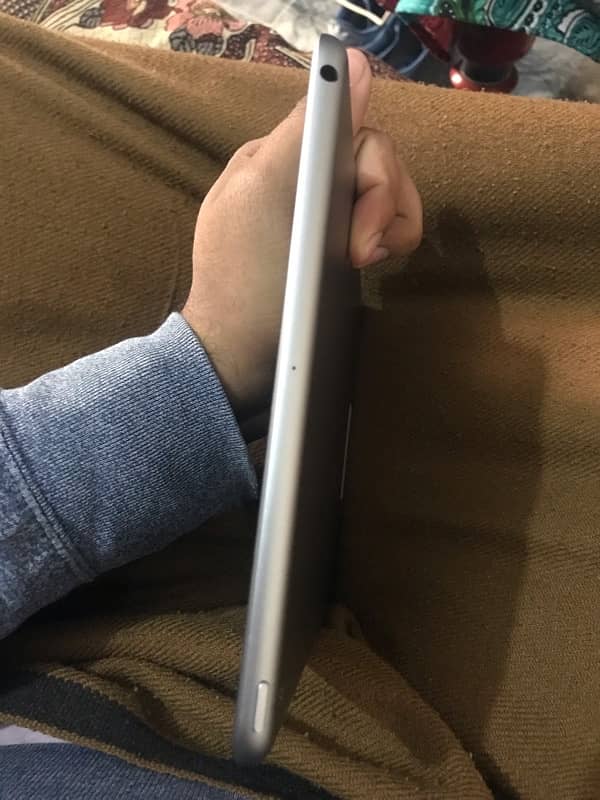 iPad 6 Gen 4