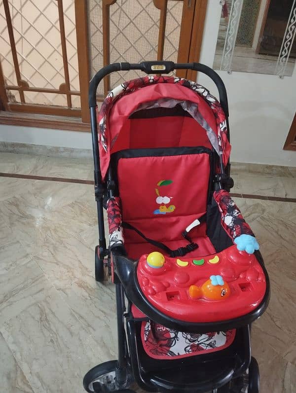 Pram - Stroller In Very Good Condition is Available for Sale 6