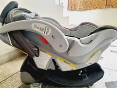 Baby car seat carrier