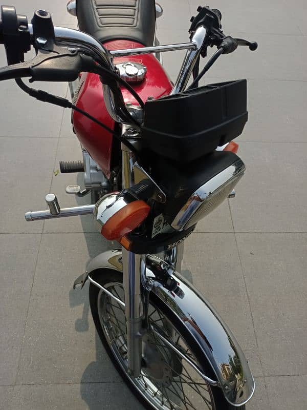 Honda 125 special edition urgent sale 7